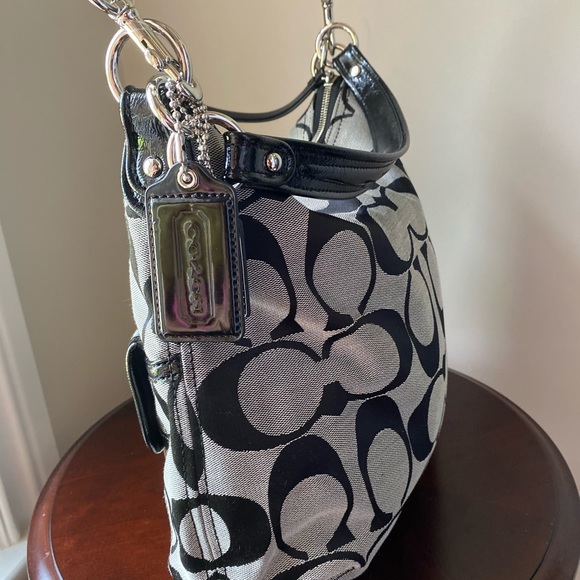 Coach Pocket Hobo Crossbody bag - Picture 3 of 3